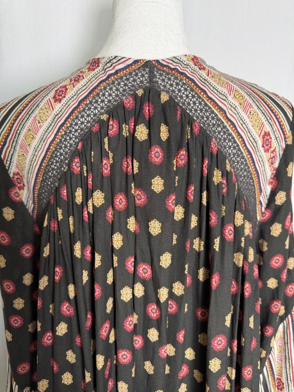 Free People Rain or Shine Pebble Print Boho Floral Tunic Mini Dress Size Medium - Picture 9 of 12